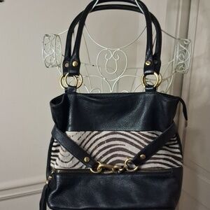 Innue Black and Brown Women's Handbag